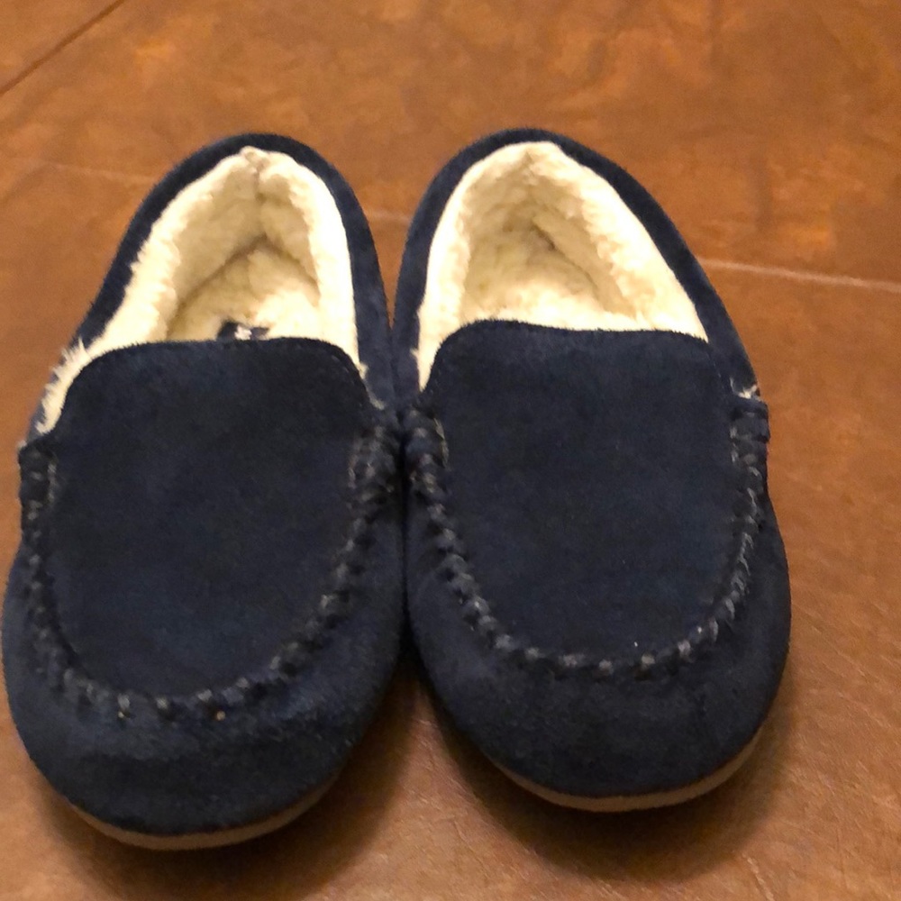 Lands End Suede Moccasin Slippers